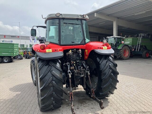 Tractoren (trekkers) Massey Ferguson 7485 Dyna-VT