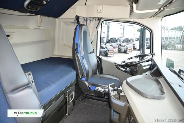 Standardni tegljač VOLVO FH 500 XL Retarder i-ParkCool ACC