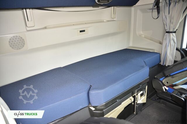 Standardni tegljač VOLVO FH 500 XL Retarder i-ParkCool ACC
