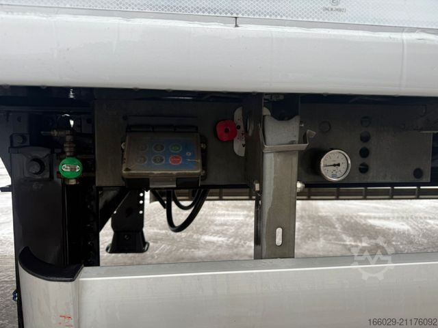 Sættevogn med walking floor KNAPEN K200 Schubboden 85m³ 10mm Boden für Schüttgut