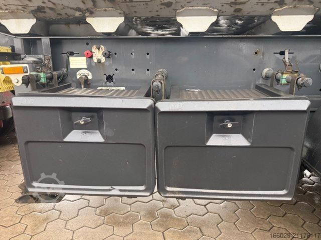 Tiptrailer KEMPF SKM Stahl Kippmulde 50m³ 55m³ Schrott