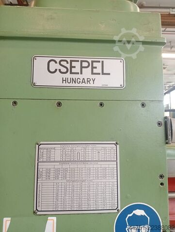 Radiale boormachine Csepel RF50 / 1250