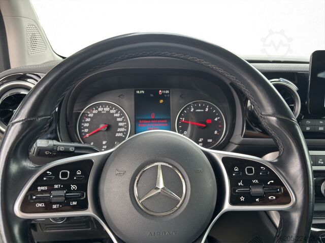 Minibus Mercedes-Benz T 180 d PROGRESSIVE Standard AUT Fernlichtass.