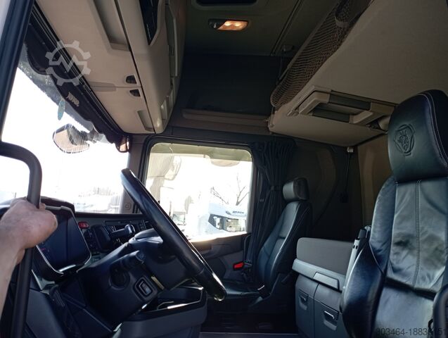 Tractor standard SCANIA R 500