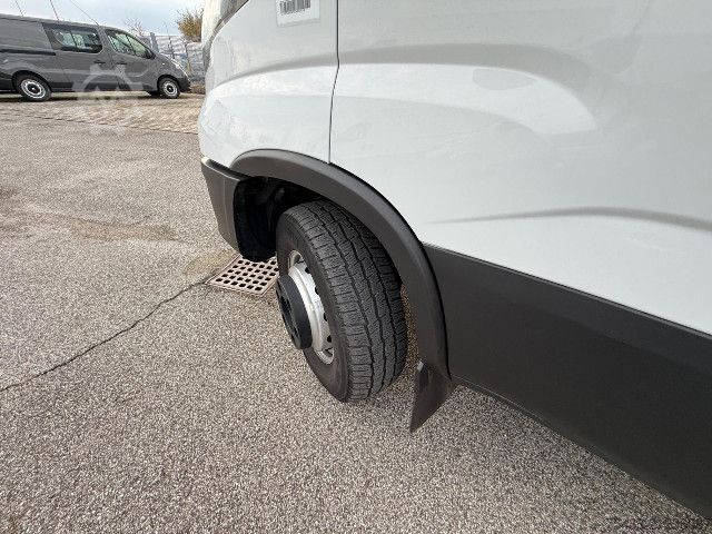 Furgone IVECO DAILY 70C18HA8/P BOX + SPONDA p. 5100