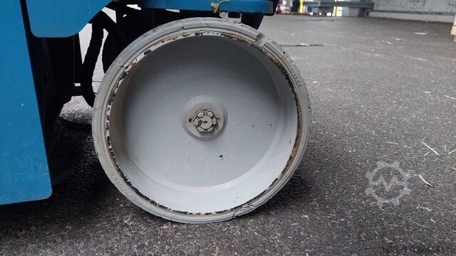 Sakselift Aichi X14EN