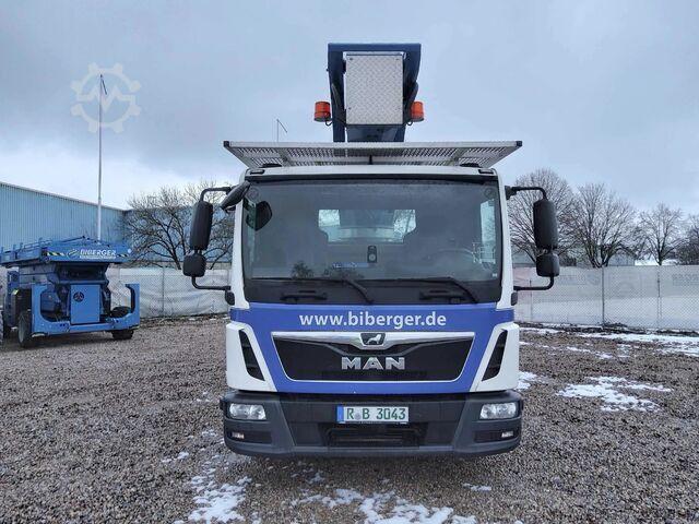 Vrachtwagenhoogwerker SYSTEM LIFT Palfinger P300 KS