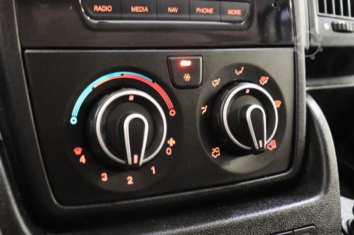 Panelvan Citroën Jumper 2.2 BlueHDi 120PK L2H1 EURO 6 - Airco - ...