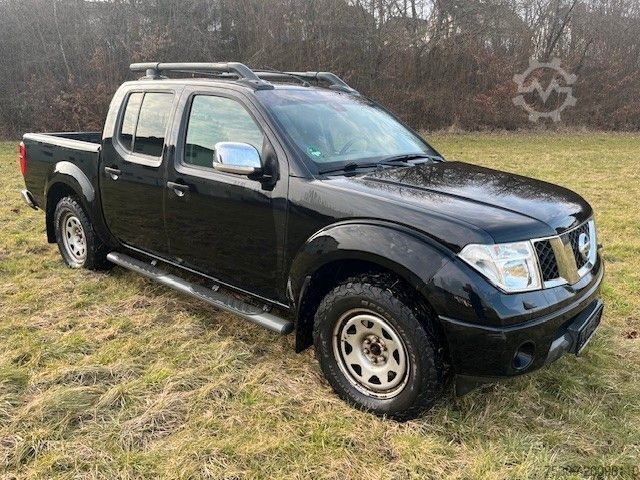 Pick-up NISSAN DoubleCab LE 4X4-PKW Zulassung-Getriebe Probleme