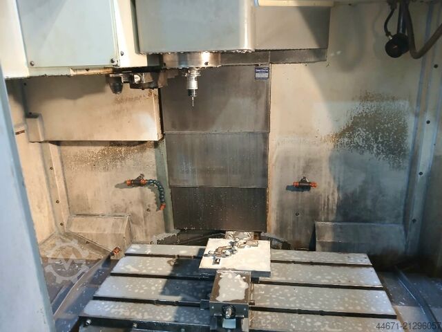 Universal machining center MAZAK 