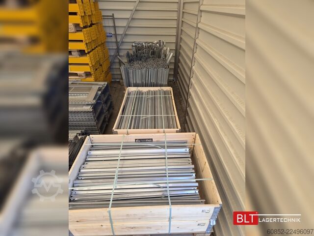 Nagy teherbírású polcos raklapállványok 14 lfm STOW Palettenregale, H: 1050cm Fachlast: 2250 kg, PNB0472, Regale