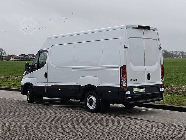 High-roof van IVECO DAILY 35S14 L2H2 Airco Euro6