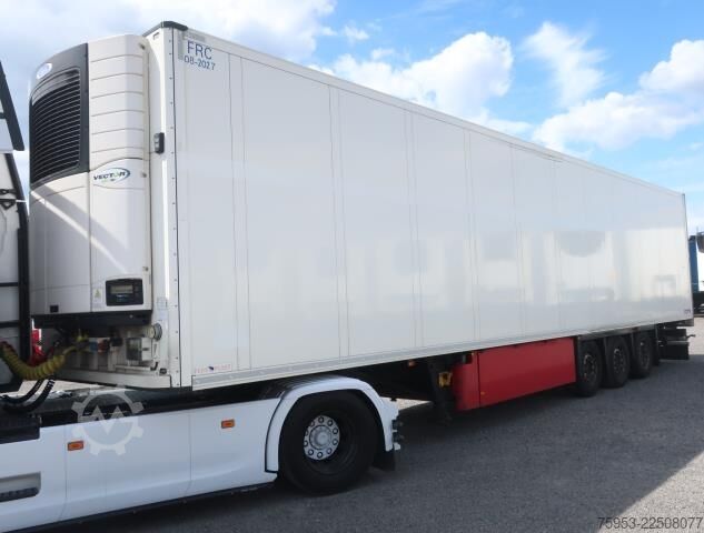 Naczepa chłodnia Schmitz Cargobull SKO 24 bitemp Multitemp Doppelstock 2.700mm