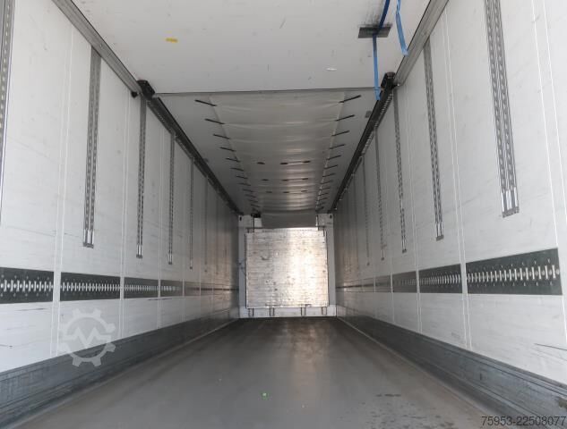 Naczepa chłodnia Schmitz Cargobull SKO 24 bitemp Multitemp Doppelstock 2.700mm