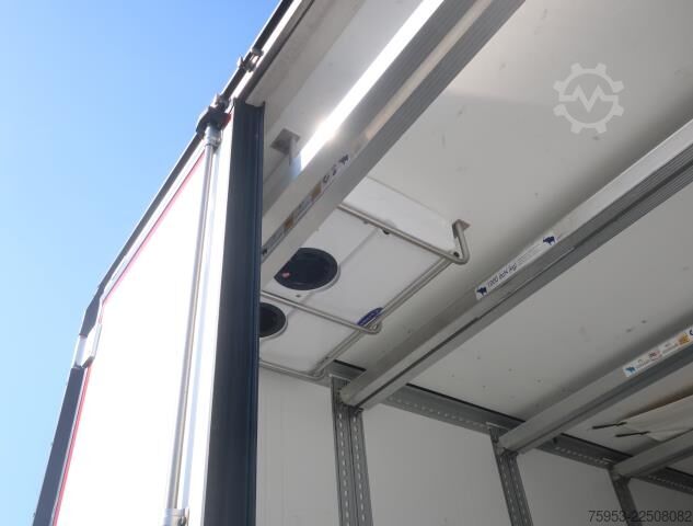 Naczepa chłodnia Schmitz Cargobull SKO 24 Bitemp Multitemp Doppelstock Carrier