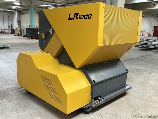 Faaprító gép Untha LR1000 22kW