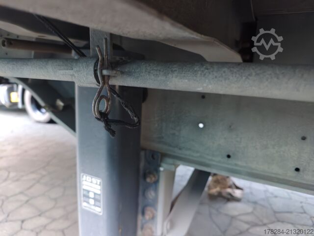 Open semitrailer with tarp Schmitz Cargobull S01 QuickSlide Liftachse Palettenanschl