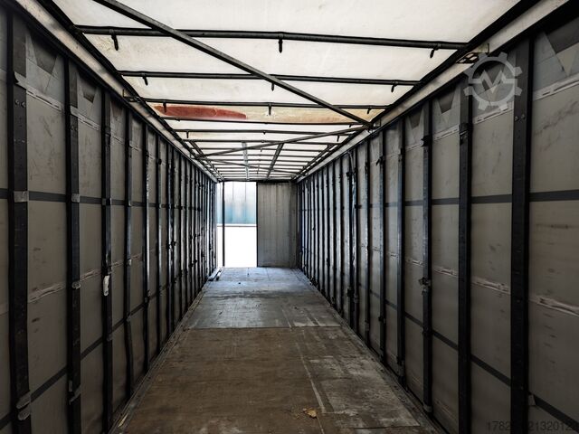 Open semitrailer with tarp Schmitz Cargobull S01 QuickSlide Liftachse Palettenanschl