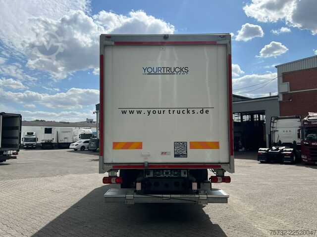 Camião de caixa fechada Mercedes-Benz Antos 1827 E6 Koffer 8,5m LBW S.Tür 713.000 km