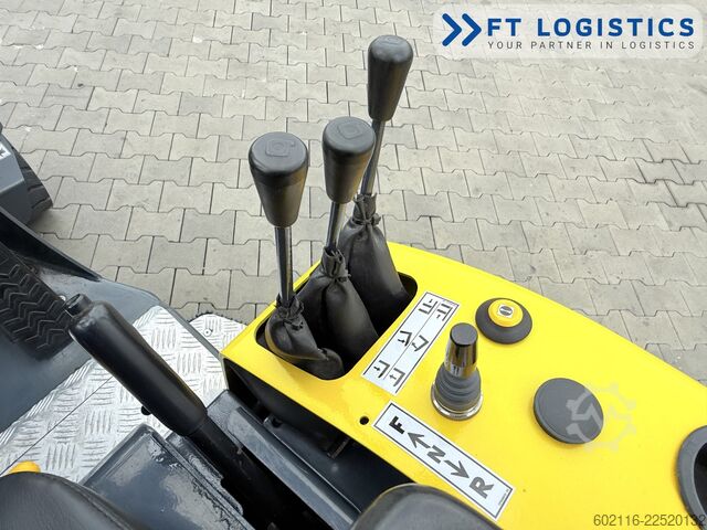 Smalgangsgaffeltruck Combilift AISLE MASTER 20SHE TRIPLEX 8500