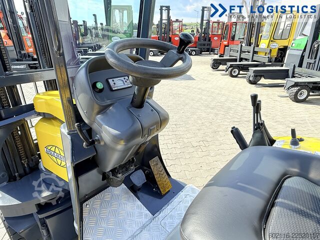 Stivuitor pentru culoare înguste Combilift AISLE MASTER 25WE TRIPLEX 6650MM