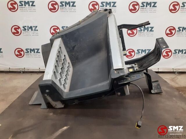 Cabine Volvo Occ opstapbak rechts Volvo