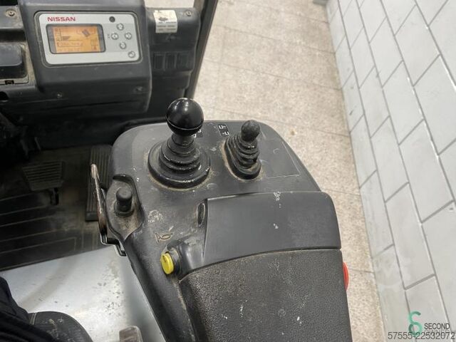 περονοφόρο ανυψωτικό Nissan 1 N 1 L 15 Q
