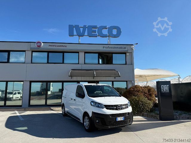 Κλειστό βαν Opel VIVARO 1.5 120