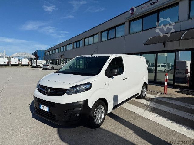 Κλειστό βαν Opel VIVARO 1.5 120