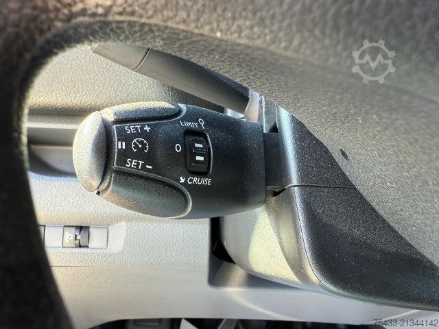 Κλειστό βαν Opel VIVARO 1.5 120