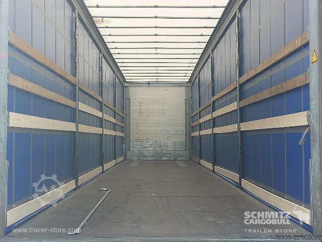 Otevřený návěs s plachtou Schmitz Cargobull Curtainsider Mega