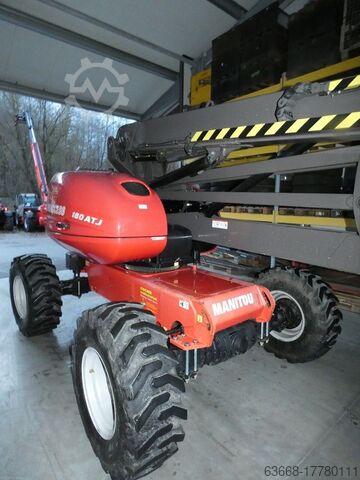 Scharnierend telescopisch platform Manitou 180ATJRCPA