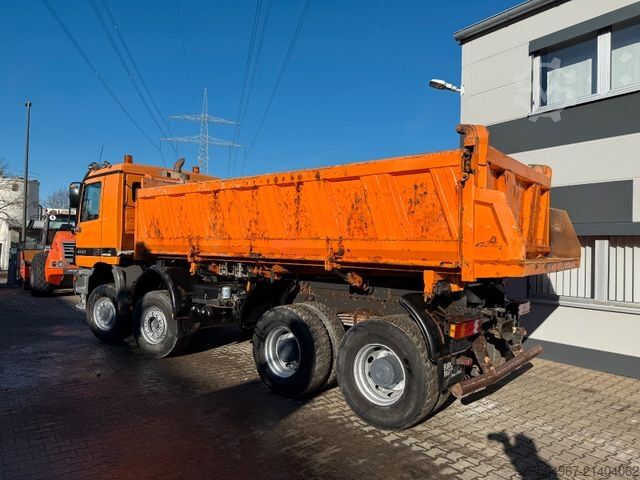 Trostrani kiperski kamion MERCEDES-BENZ 4143 Actros MP1 3-Seiten-Kipper Bordmatic 8x6