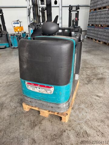 Tažný traktor Still CX-T