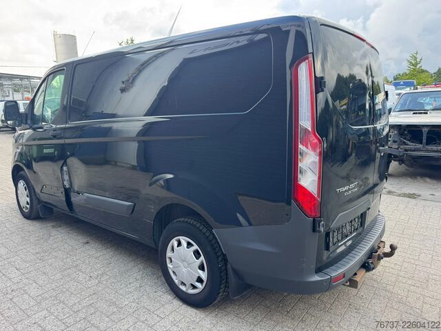 Skåpbil Ford Transit Custom **EURO 6-AC-77KW**
