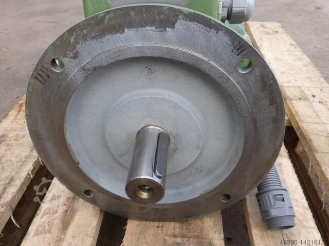 Motor de acionamento, servomotor de corrente contínua; motor de fuso, motor elétrico, com refrigeraç LENZE GFQUBT 112-22