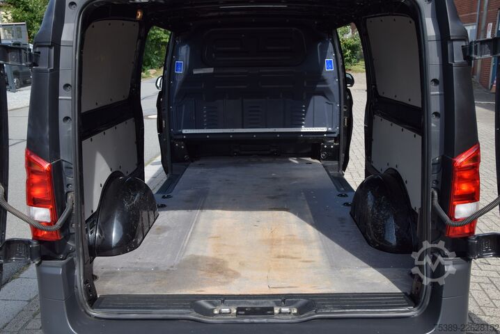 Dobozos furgon Mercedes-Benz Vito  116 CDI BT RWD extralang 2 X Schiebetür