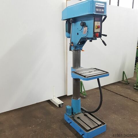 Nagy teljesítményű oszlopfúrógép FORMAT SB 32 AV