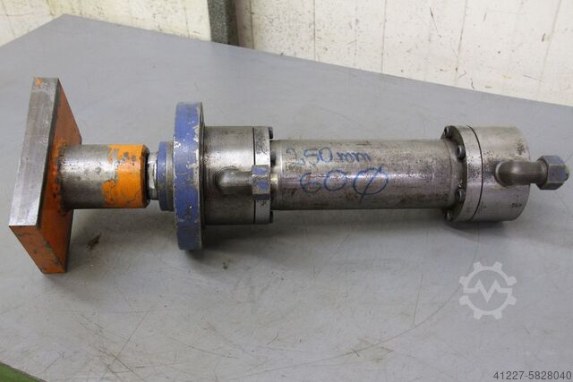 Hydraulisk cylinder unbekannt Hub 250 mm