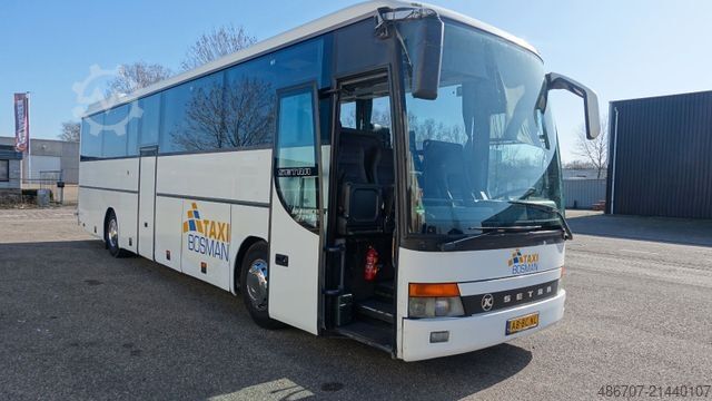 Reisebus SETRA S315 GT-HD 52 Sitze