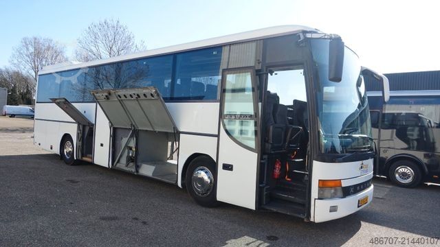 Reisebus SETRA S315 GT-HD 52 Sitze