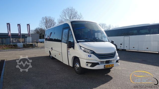 Touringcar IVECO Rosero First Busworld Edition 31 Sitze EURO 6