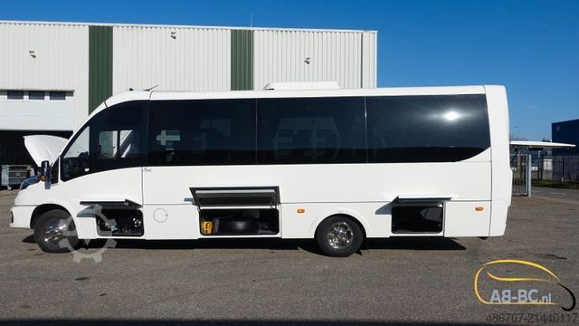 Touringcar IVECO Rosero First Busworld Edition 31 Sitze EURO 6