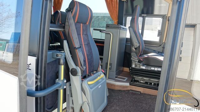 Touringcar IVECO Rosero First Busworld Edition 31 Sitze EURO 6