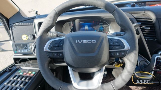 Touringcar IVECO Rosero First Busworld Edition 31 Sitze EURO 6