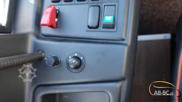 Touringcar IVECO Rosero First Busworld Edition 31 Sitze EURO 6