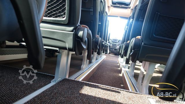 Touringcar IVECO Rosero First Busworld Edition 31 Sitze EURO 6