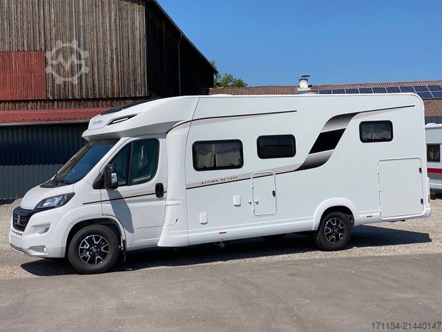 Half-integraal camper HOBBY Optima De Luxe T70 GE,Automatik