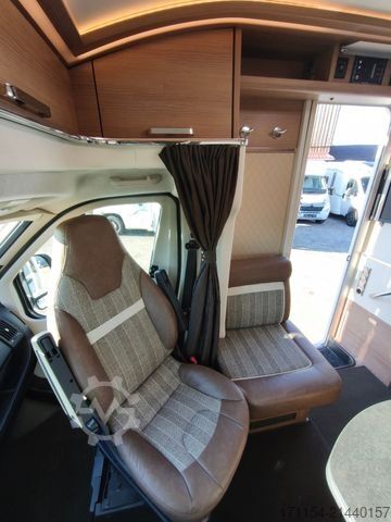 Half-integraal camper MALIBU T 460LE