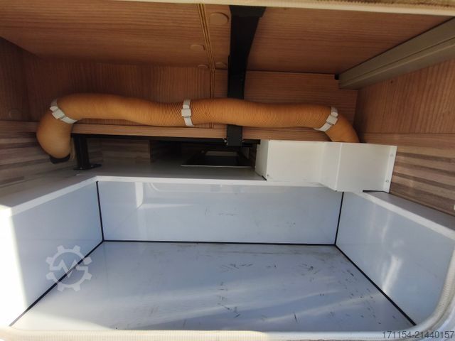 Half-integraal camper MALIBU T 460LE